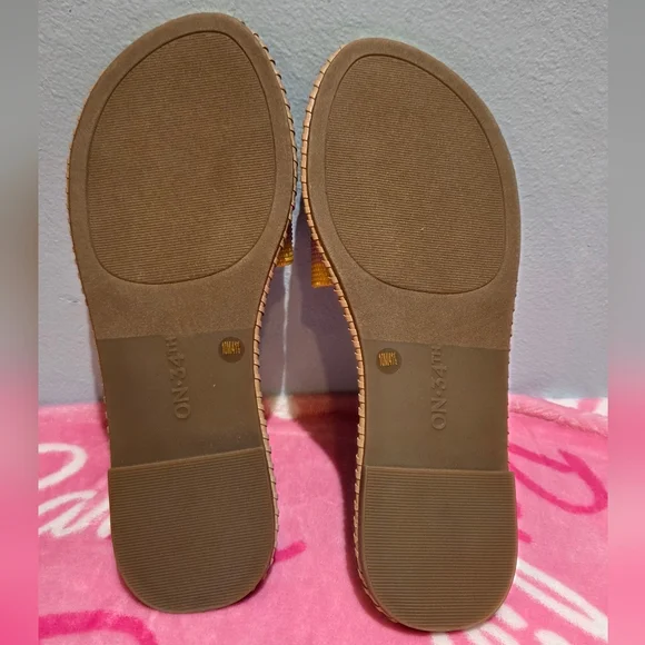 On 34th Women's Mavise Beaded Flat Beaded Striped Slide Sandals, Size 10M - Picture 4 of 4